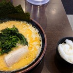 Yokohama Iekei Ramen Ryoumaya - 