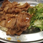 とりとり亭 - 牛肉の生姜焼き
