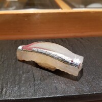 匠 進吾 - 