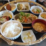 ごはん屋ごっつぉ - 