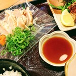 福市 - 博多地鶏タタキと唐揚げの定食