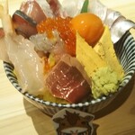 SUSHI MANISHI - 海鮮丼 1,380円