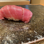 鮨 まつうら - 安定感抜群の中トロ