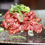 ルッカ - 牛肉のユッケ