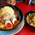 jun-pey ra-men  -  J郎麺・もやし、ニンニク増し と、    チャーマヨ丼☆