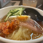 Jinkisukan Sakaba Ramuya - 冷麺ハーフ