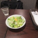 ピッコロ・カスターニャ - サラダ