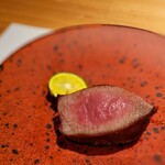 肉割烹 岡田前 - 