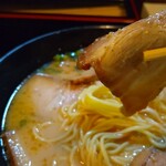 SOUL麺 - 見た目よりアッサリのチャーシュー