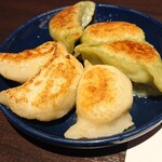 なかよし餃子 クレオパトラ - 