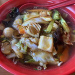香香 - 豚肉と五目野菜麺＝700円 税込