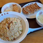 大阪王将 - 炒飯＆餃子セット（炒飯大盛）