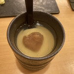 鮨 くぼた - 茶碗蒸し、梅