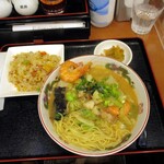 Fukumasusaikan - 海鮮タン麺・半炒飯
