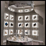 LOUANGE TOKYO Le Musée - 