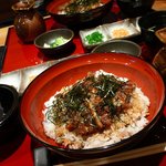 うな次郎 - ひつまぶし。ふわふわ鰻にほかほかご飯。美味しい出汁との相性抜群です！