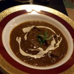 ナーガルジュナ - ラムのシャヒマサラ、仔羊の赤身肉と北海道産・玉葱、オーガニックトマトのシンプルなカレー（2012/12/18） 