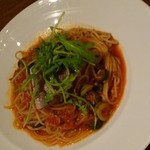 Muu Muu Diner - アヒのトマトソーススパゲッティー