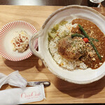 SUNCURRY - 【2021/12】ハンバーグカレー