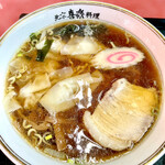 喜楽 - 料理写真:ワンタン麺    520円。