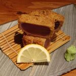 飯屋一空 - 漬けマグロのレアカツ