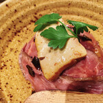 KICHIRI MOLLIS - 欧州産フォアグラ　ローストビーフトリュフ丼