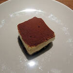 ひまわり食堂 - ティラミス