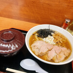 肉煮干中華そば 鈴木ラーメン店 - 