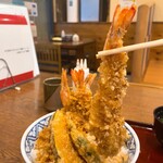 大えび天専門店 さんき - びっくり天丼 1680円
            ご飯大盛り +55円