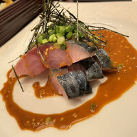 兼平鮮魚店 中洲はなれ - ごまサバ