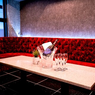 相席ラウンジ ミラス_2