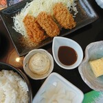 和食レストランとんでん - 一汁三菜ランチ あさりの味噌汁＆だし巻き玉子が旨い！