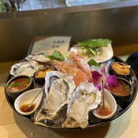 四ツ橋・新町 牡蠣と肉たらしビストロAKIRA - 