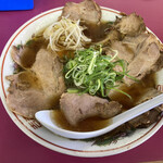 Tonsaikan - 醤油中(焼豚、野菜)750円 肉多め200円