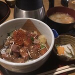 Tsuribune Chaya Zauo - 海鮮丼