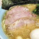 横濱ラーメン あさが家 - チャーシュー。