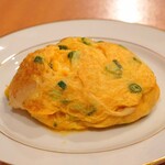 中国料理 琥珀 - 海老と名古屋コーチン卵のふんわり炒め