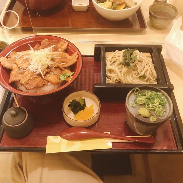 Kazoku Tei Keihanna Ten photo 2