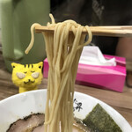 ラー麺 陽はまた昇る - 麺、にゅ～～ん！