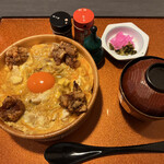 河良 - 特上親子丼