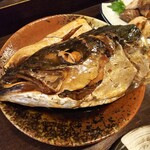 金町製麺 - 佐渡の鰤カマ煮