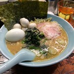 横濱家系ラーメン うめ鬼 - 