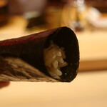 鮨 しみづ - 炊き立てのシャリと山葵の巻物