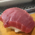 美ゆ喜鮨 - この大きさ！笑っちゃいます。