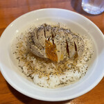 きく屋 - 新サイドメニューの「くずれ煮玉子ごはん」