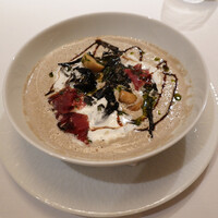 レ セゾン - 天然茸のヴルーテスープ