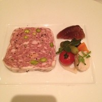 レザンファン ギャテ - ③－１　長期熟成をかけた定番の田舎風テリーヌ　～レザンファンギャテのスペシャリテ～