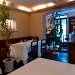 落着いた雰囲気の店内