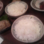 美酒嘉肴 ゆきみさけ - ご飯は一杯350円でお代わり自由