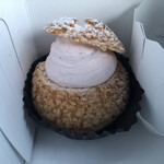 アップルファーム - いちごのシュークリーム